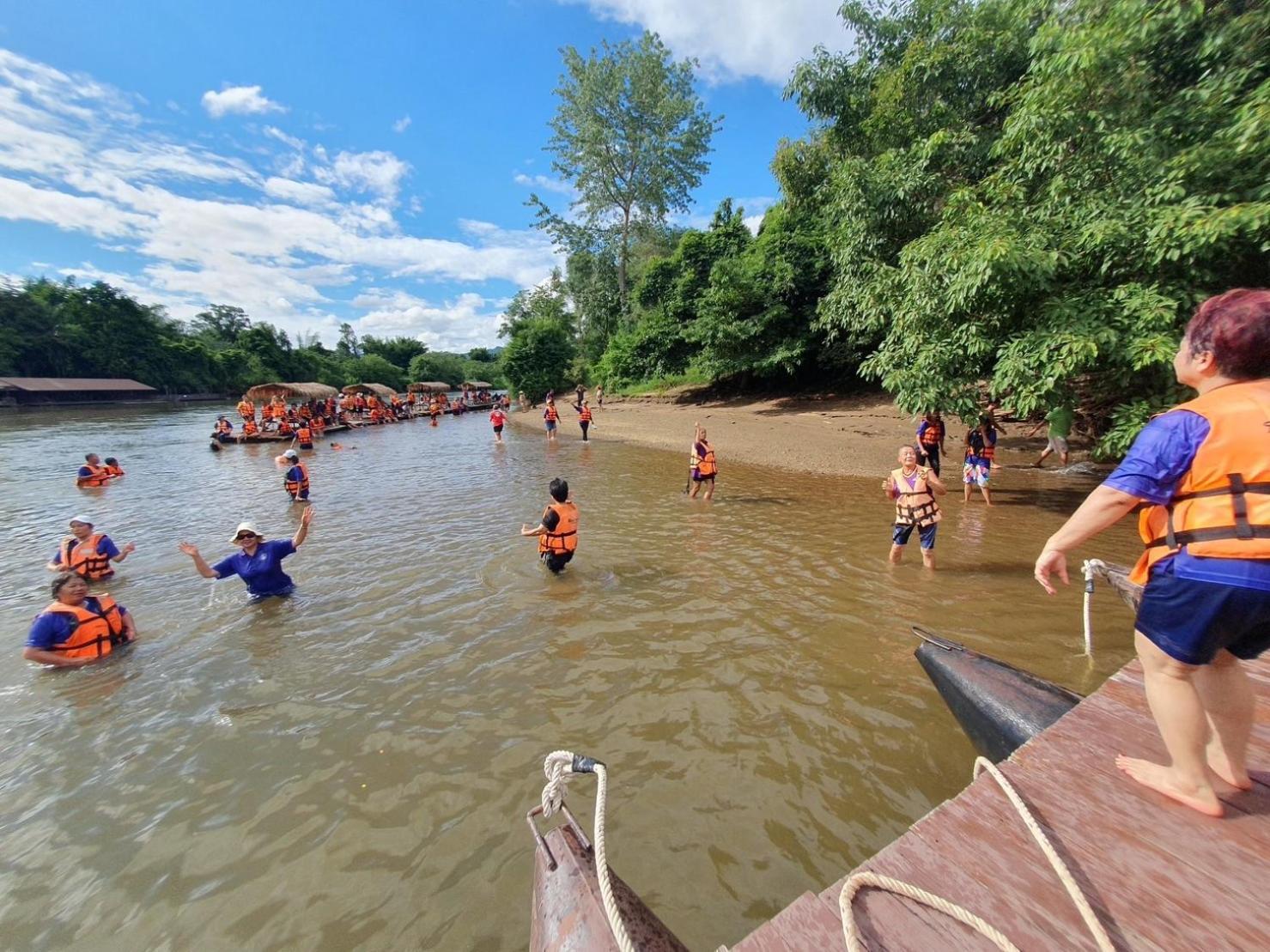 Star Hill River Kwai Resort Ban Kaeng Raboet Bagian luar foto