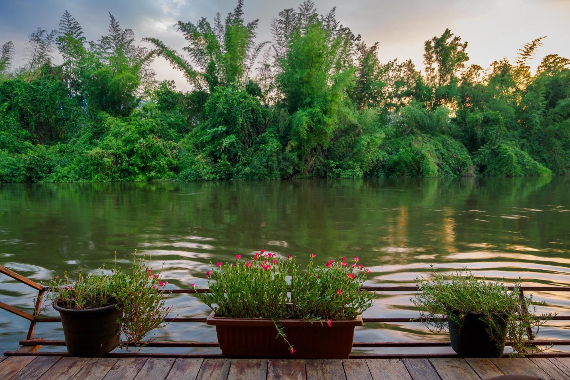 Star Hill River Kwai Resort Ban Kaeng Raboet Bagian luar foto